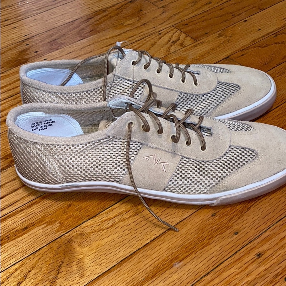 Anne Klein size 7.5 Tan Casual Shoes